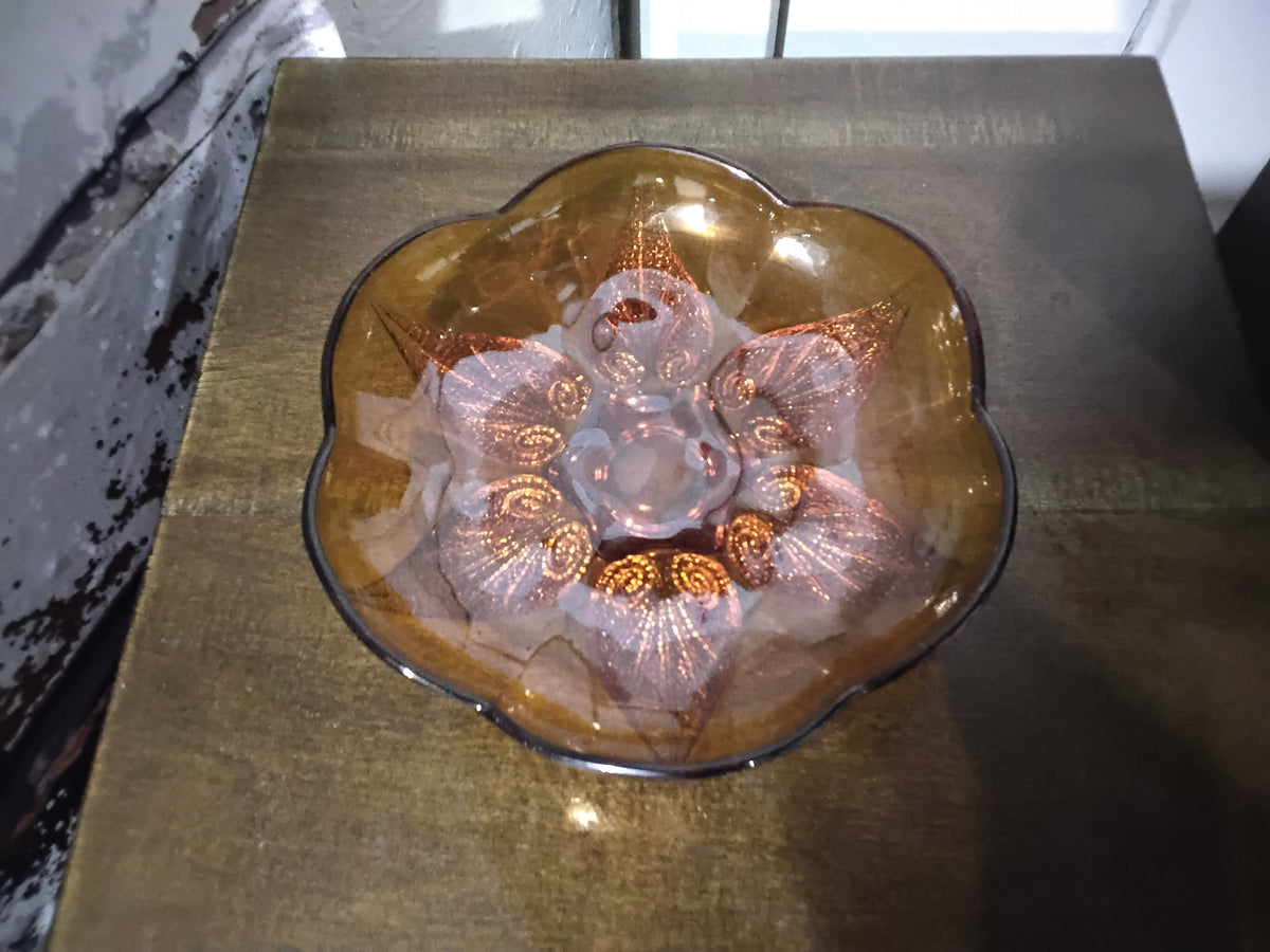 Vintage Anchor Hocking Amber Glass Renaissance Beaded Leaf Bowl,