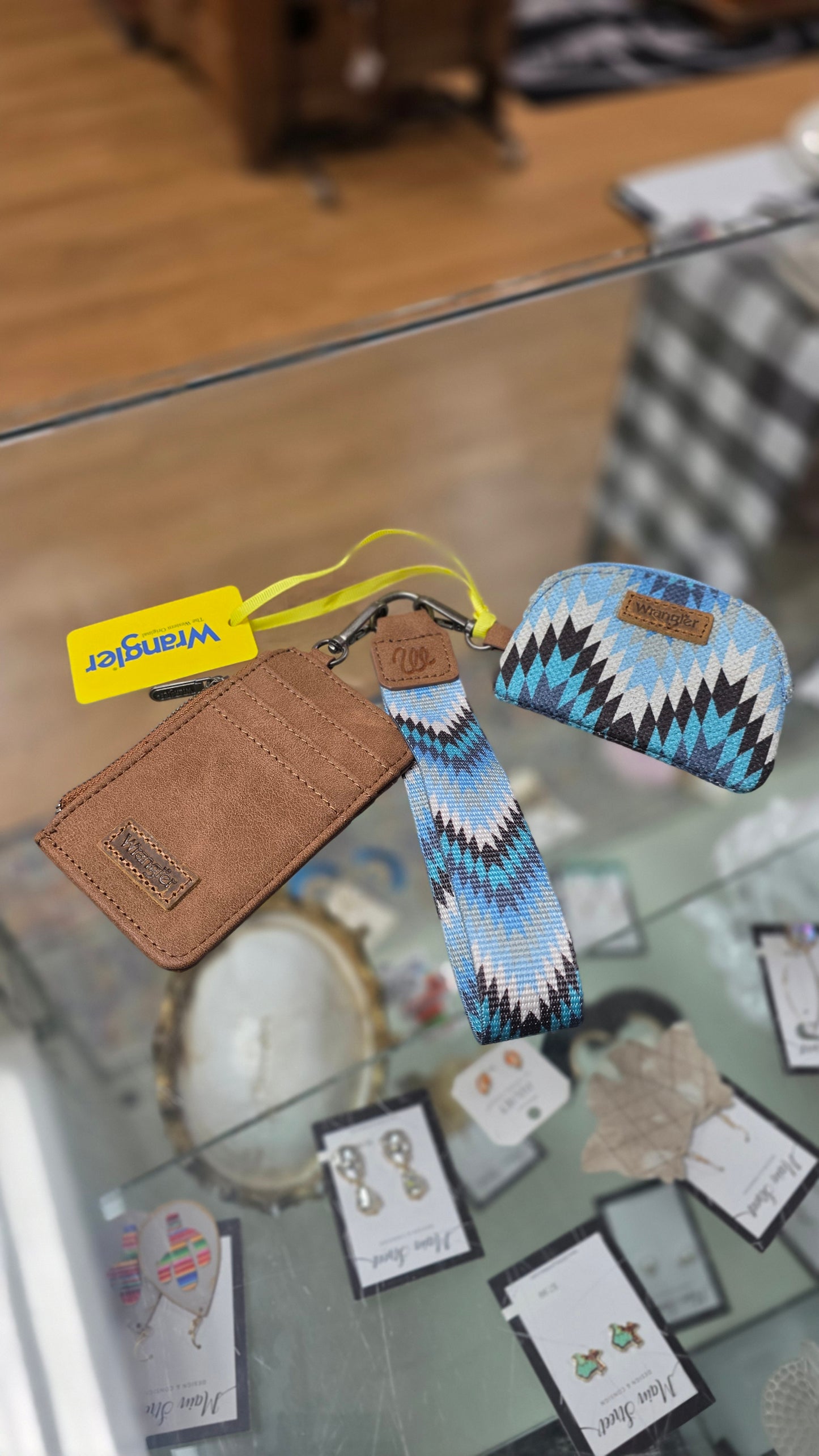 Wrangler Southwestern Art Print Dual Pouch Wristlet