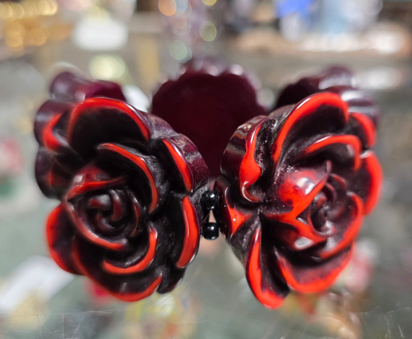 Chunky Acrylic Rose Bracelet