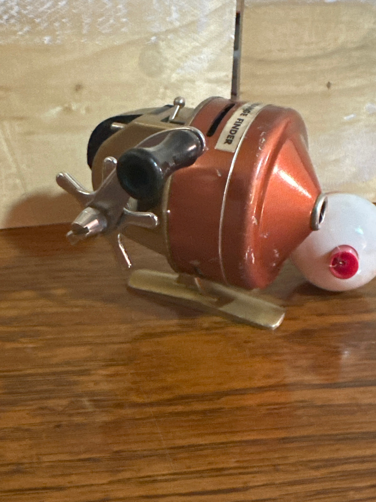 VTG. Fishing reel (works)