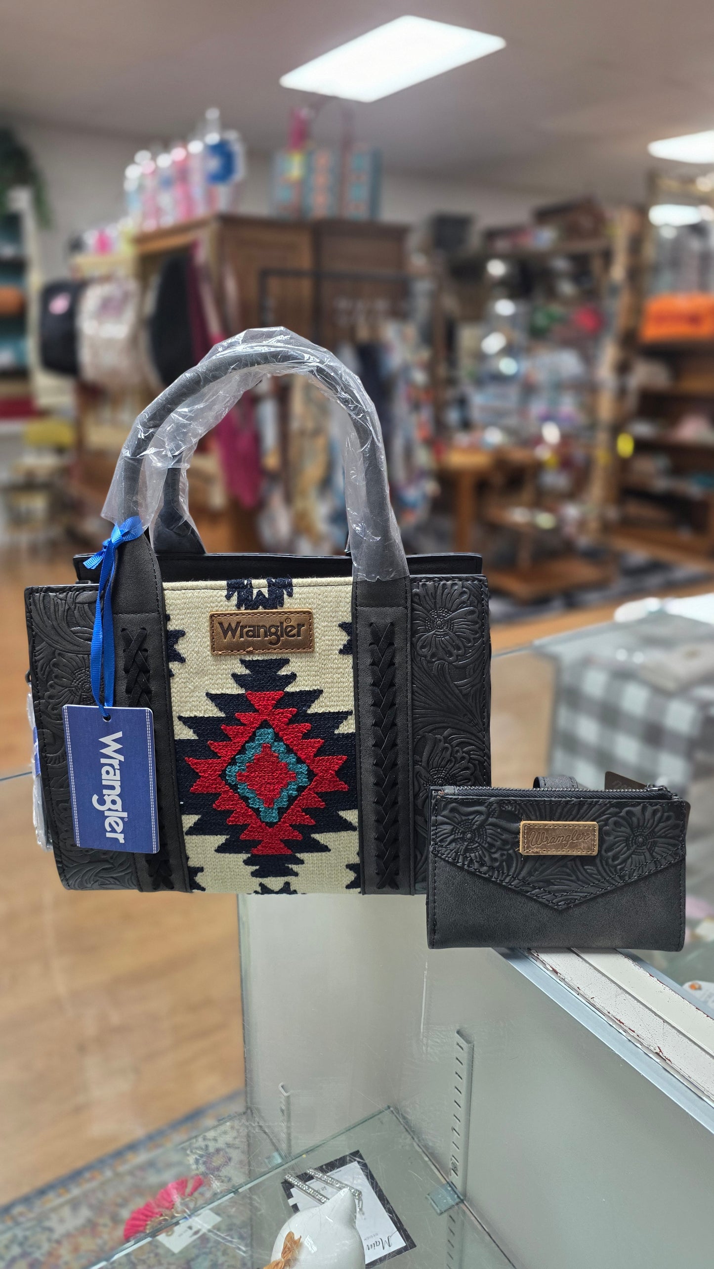 Wrangler Tooled Aztec Pattern Print Concealed Carry Tote / Crossbody