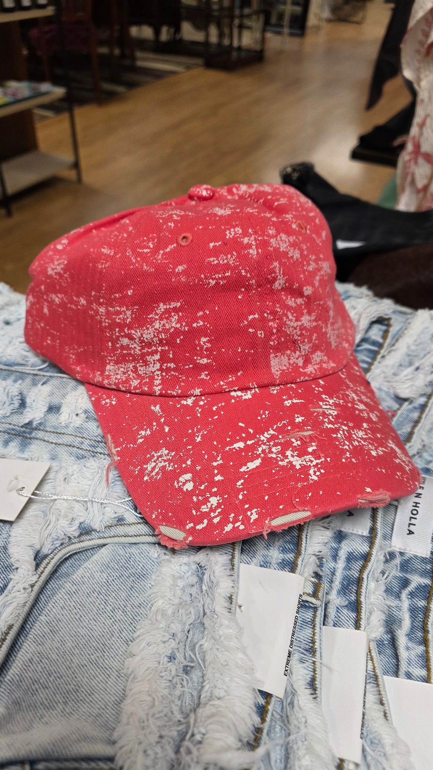Ladies Hat / Adjustable Cap