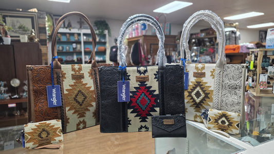Wrangler Vintage Tooled Aztec Pattern Print Concealed Carry Large Tote