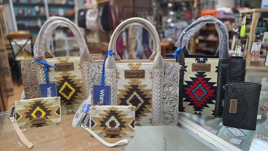 Wrangler Tooled Aztec Pattern Print Concealed Carry Tote / Crossbody