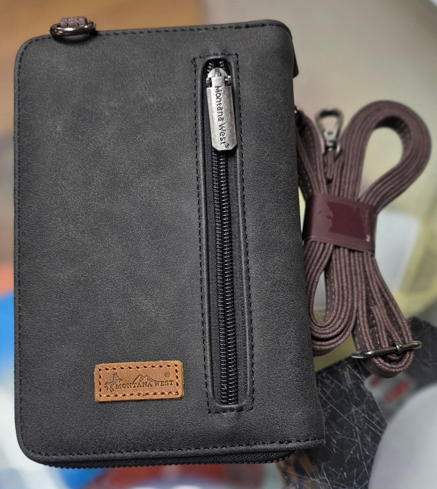 Montana West Crossbody Phone Purse * Farm Pig *