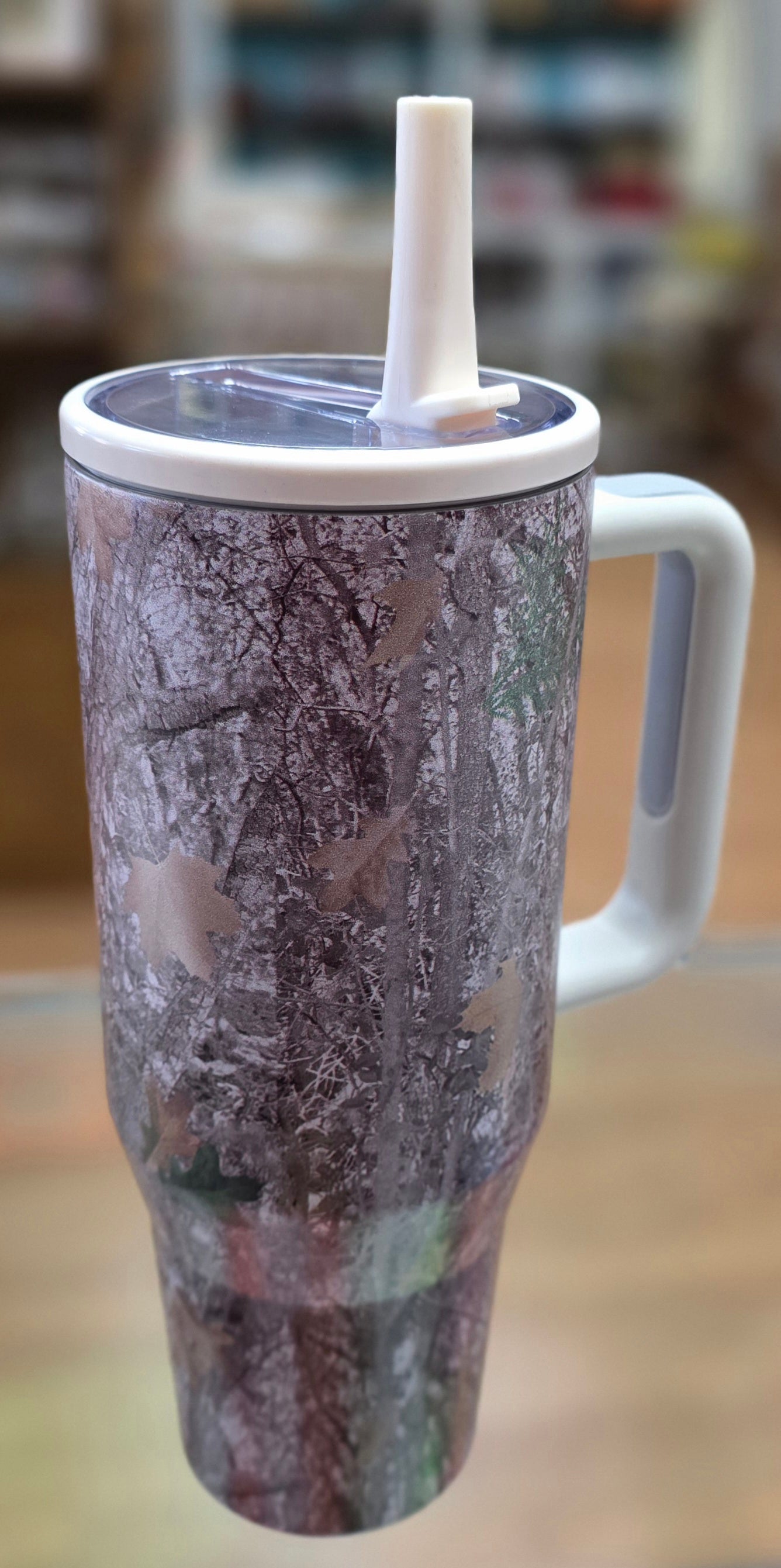 Camo Sleek Tumbler w/ Flip Top
