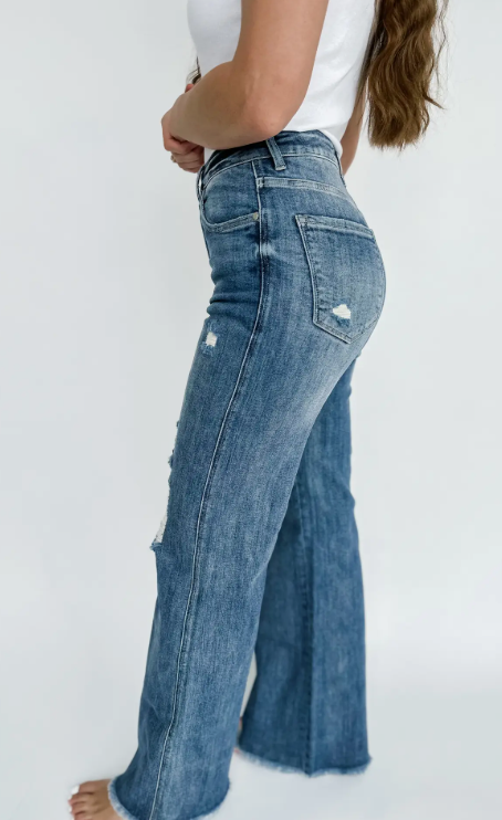 Blakeley Medium Wash Distressed Jeans