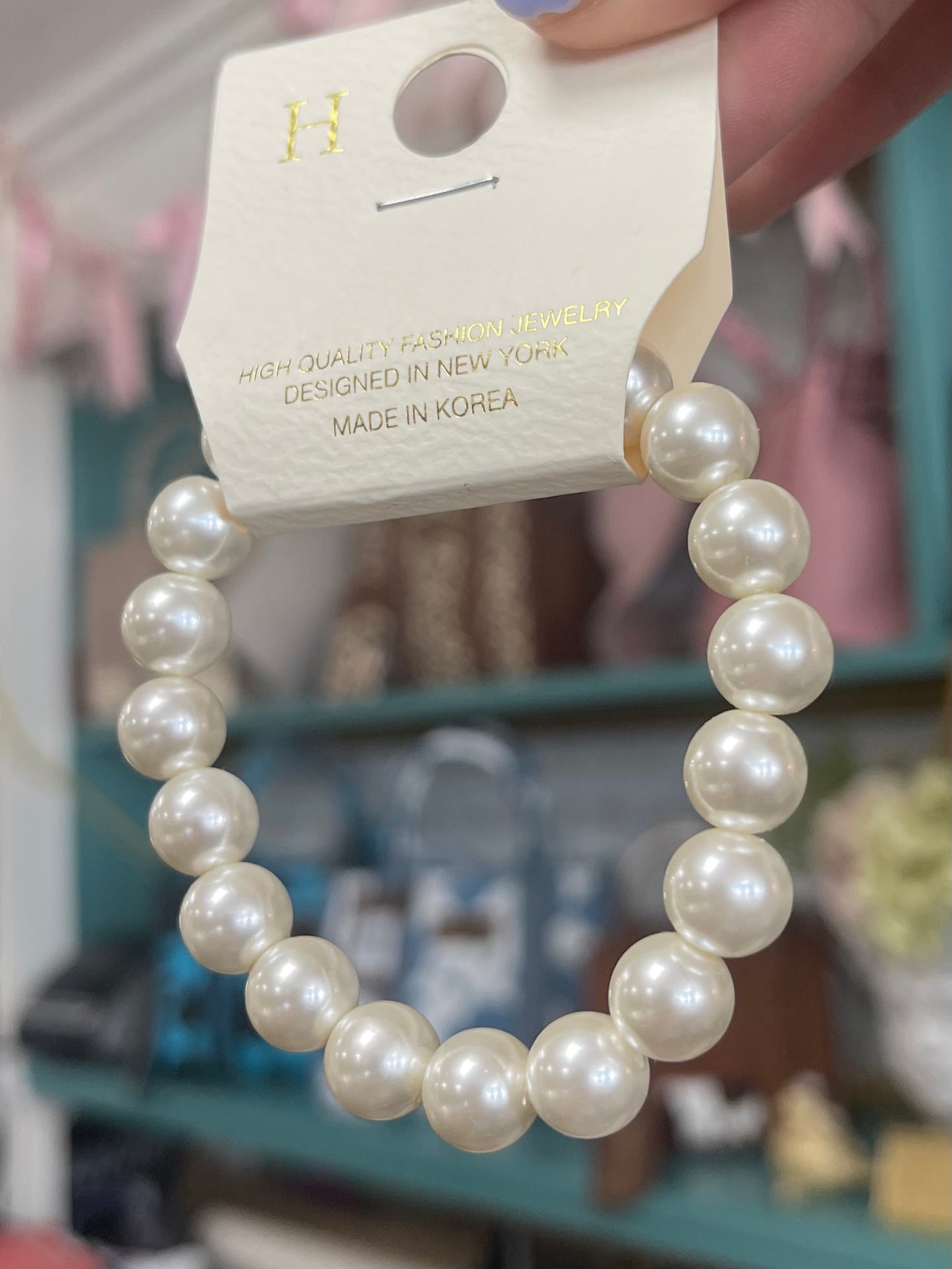 Pearly Whites Beaded Bracelet