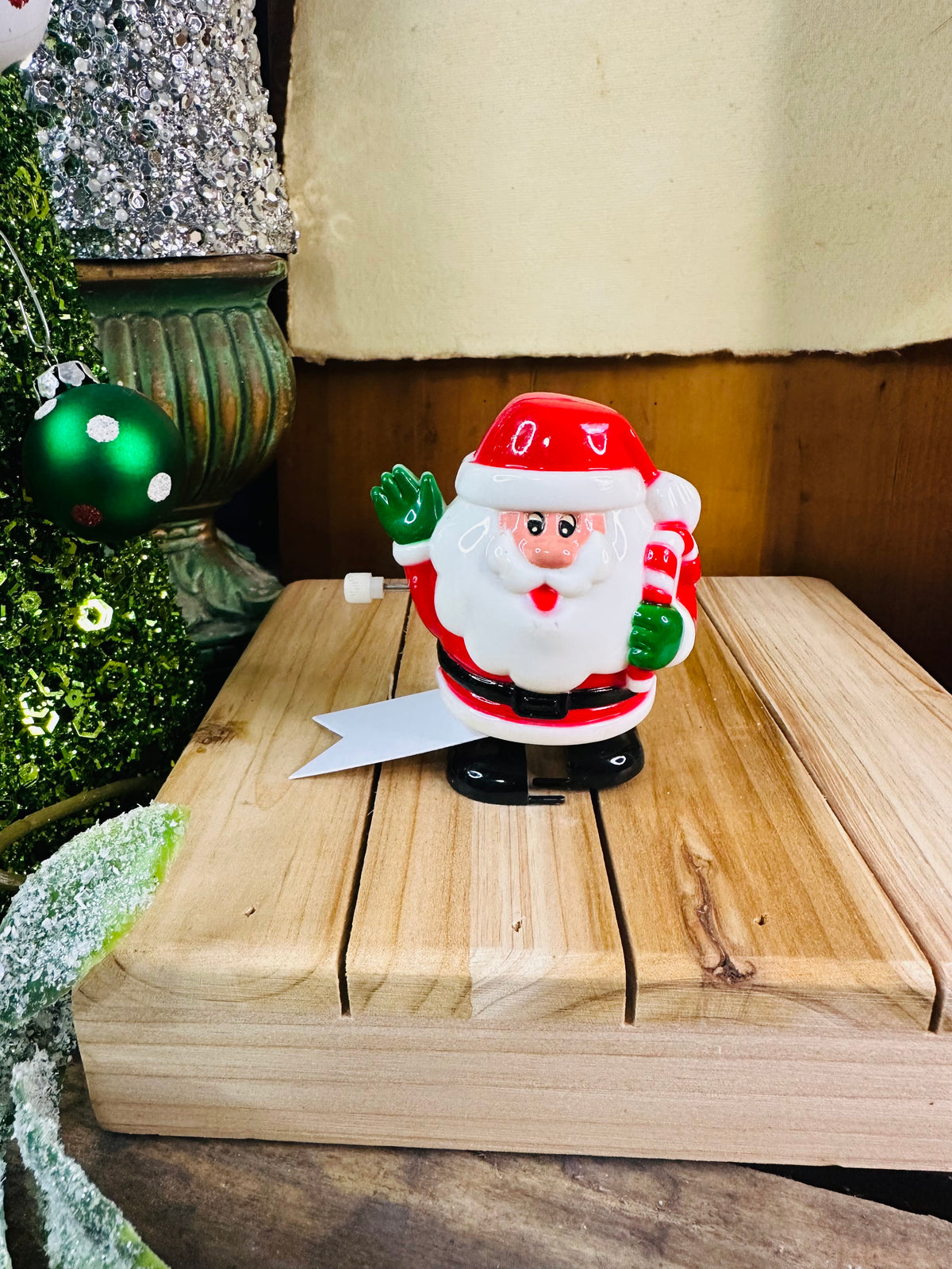 Wind-up walking Santa Claus C17