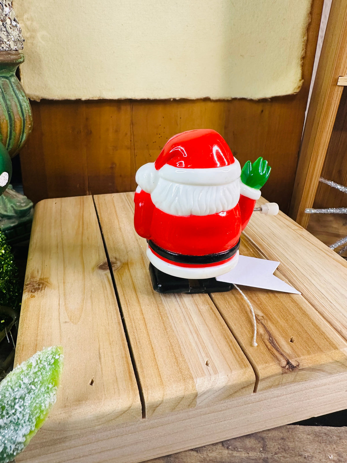 Wind-up walking Santa Claus C17