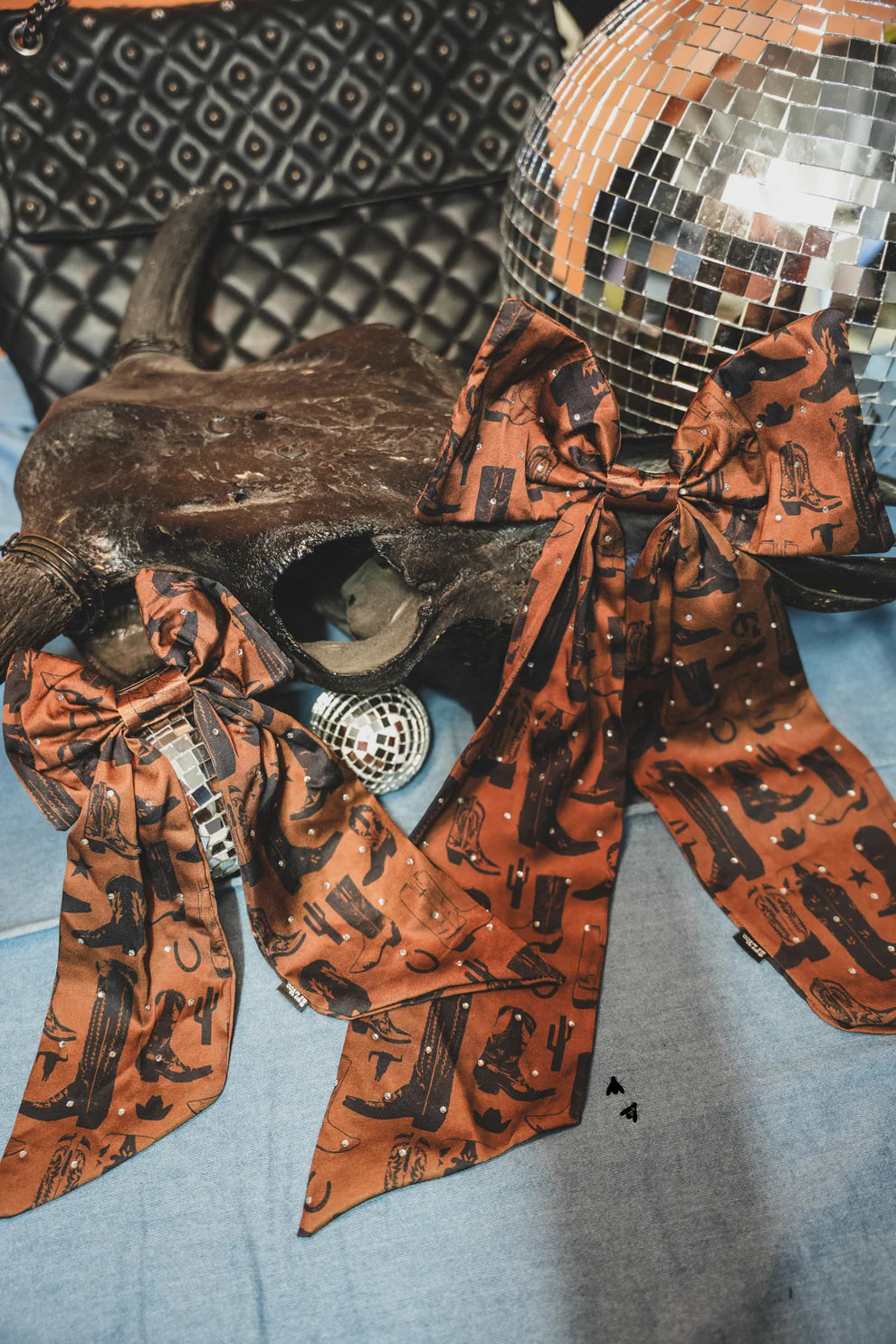 2Fly Western Prep Bow *Boot Scoot*