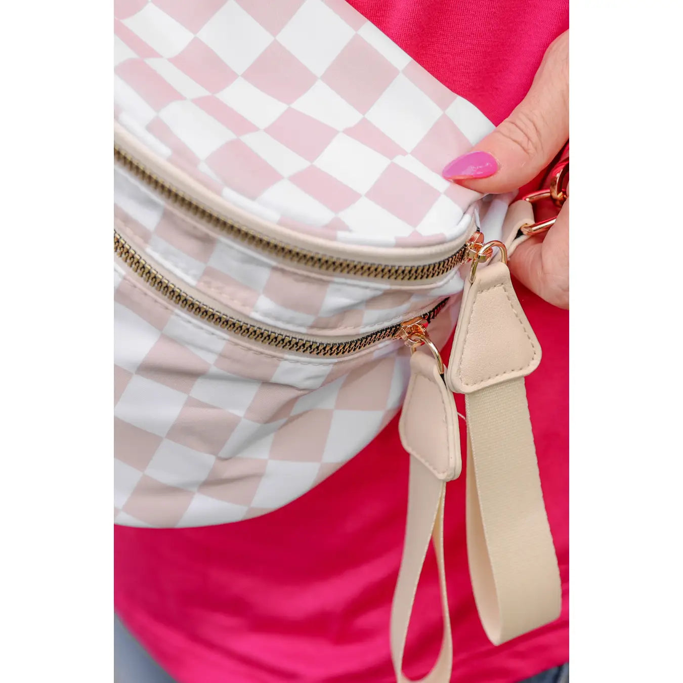 Running Errands Bum Bag - Checkered Neutral